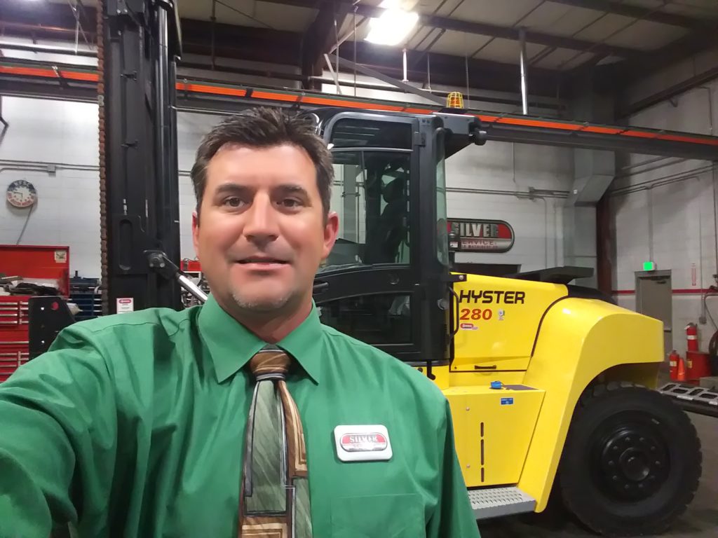 Material Handling & Construction Equipment in Denver, CO